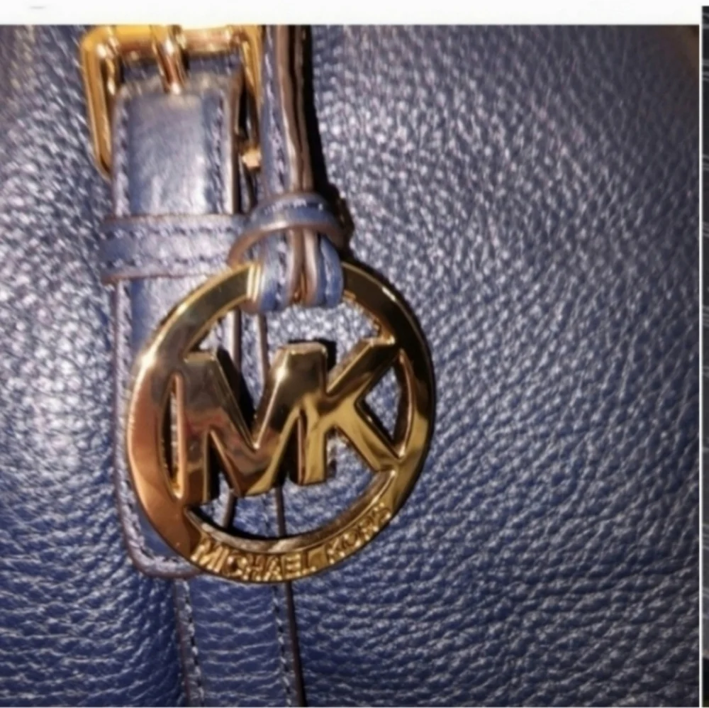 NWT Michael kors navy Bedford satchel